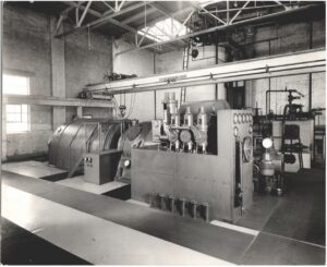 Historical photograph of the Allis-Chalmers 10,000 kilowatt turbine generator. 